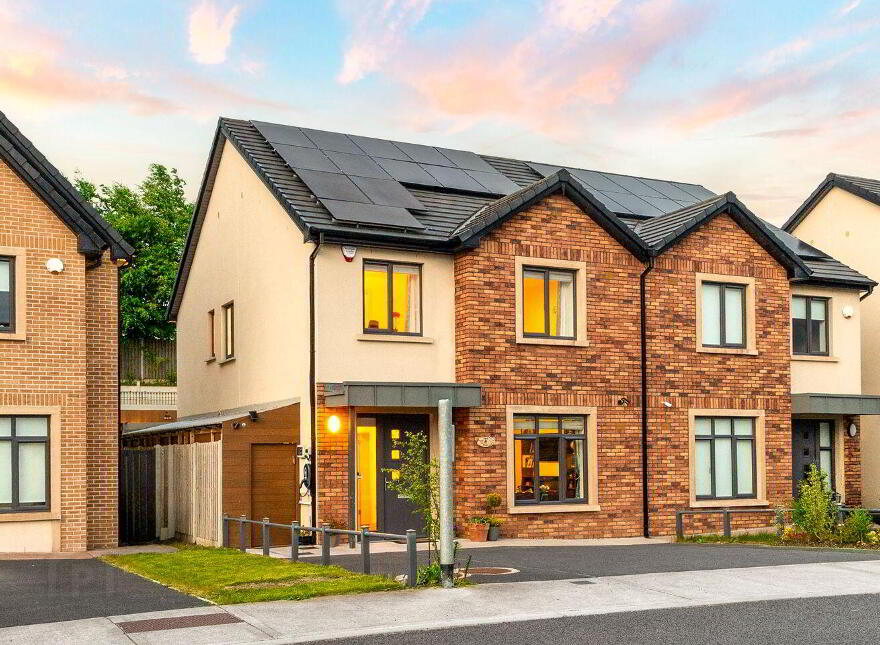 32 Curragh Farm, Newbridge, W12HR83