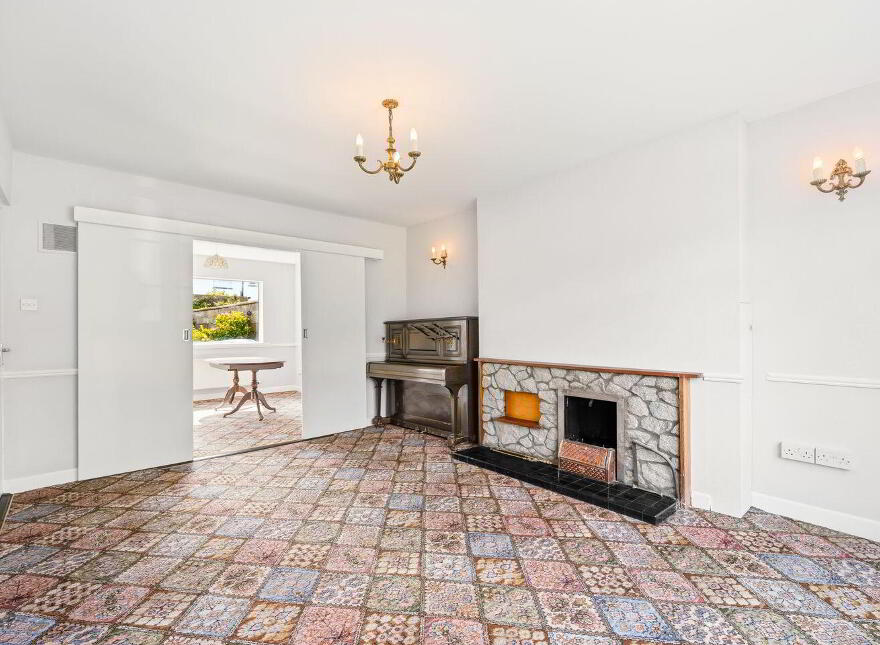 189 The Oaks, Newbridge, W12F448