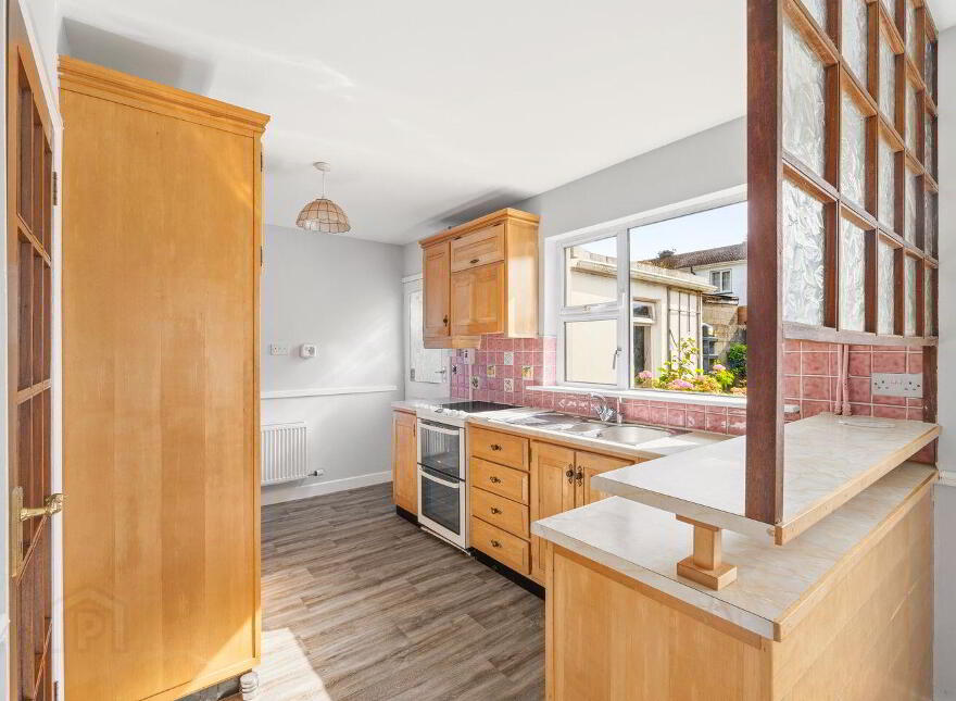 189 The Oaks, Newbridge, W12F448