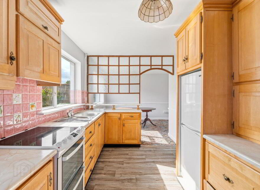 189 The Oaks, Newbridge, W12F448