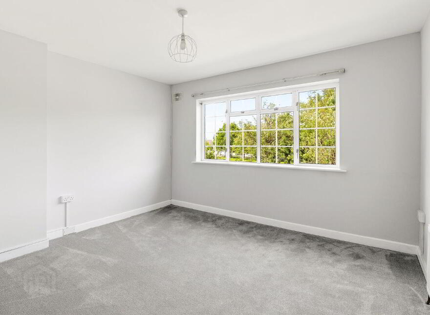 189 The Oaks, Newbridge, W12F448