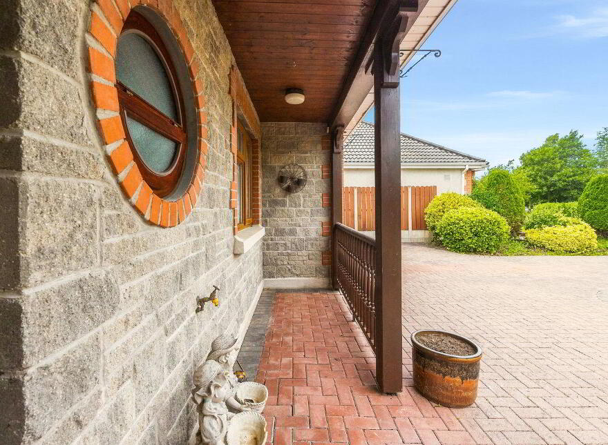 31 Old Connell Weir, Newbridge, W12Y938