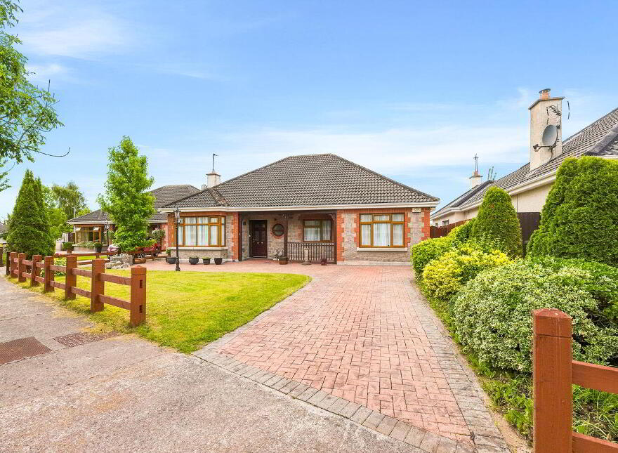 31 Old Connell Weir, Newbridge, W12Y938