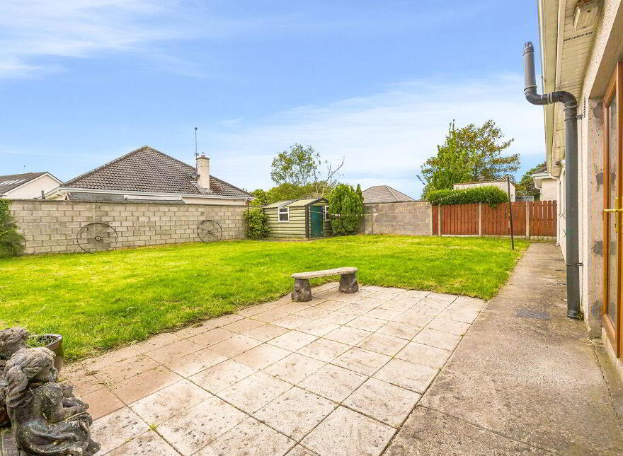 31 Old Connell Weir, Newbridge, W12Y938
