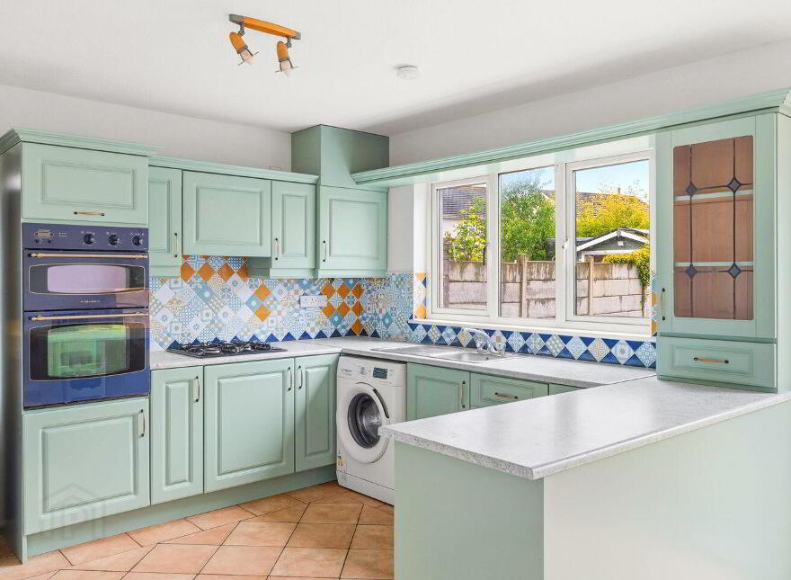 25 College Orchard, Newbridge, W12P968