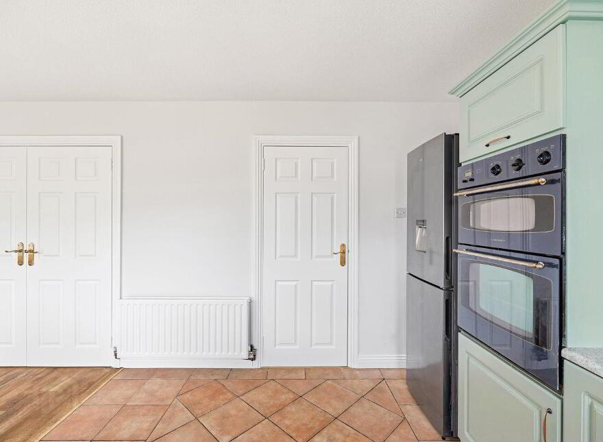 25 College Orchard, Newbridge, W12P968