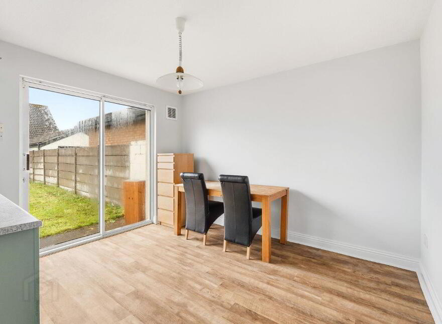 25 College Orchard, Newbridge, W12P968