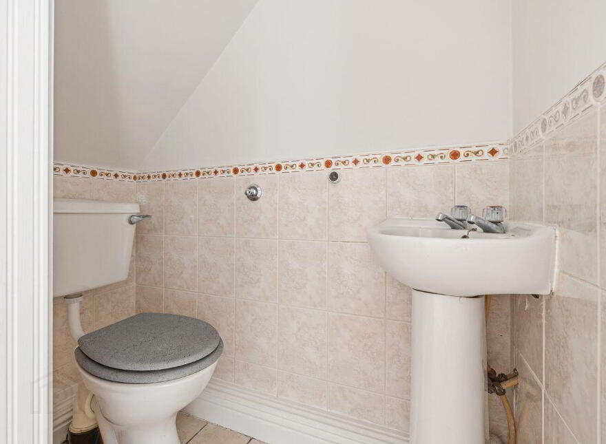 25 College Orchard, Newbridge, W12P968