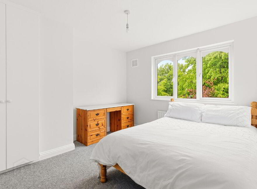 25 College Orchard, Newbridge, W12P968