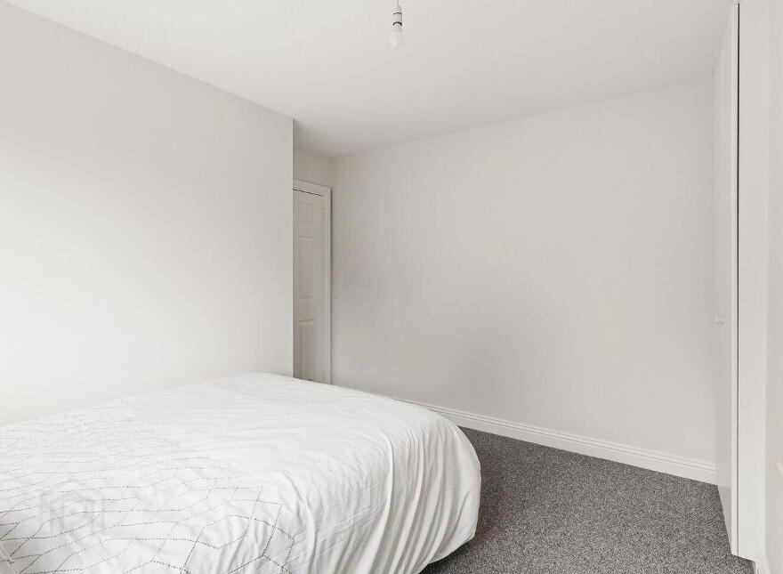 25 College Orchard, Newbridge, W12P968