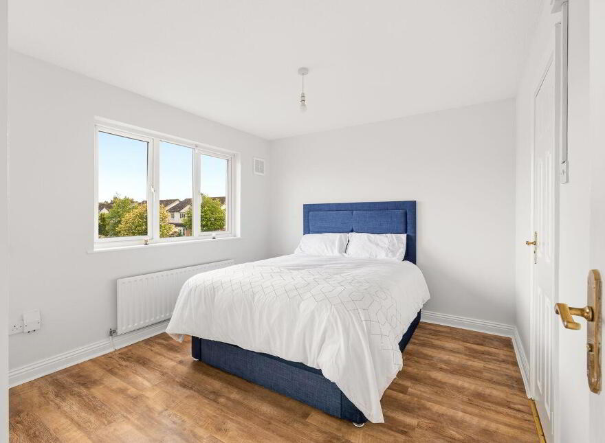 25 College Orchard, Newbridge, W12P968