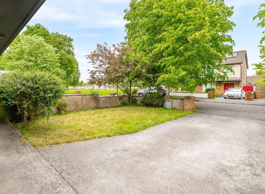 25 College Orchard, Newbridge, W12P968