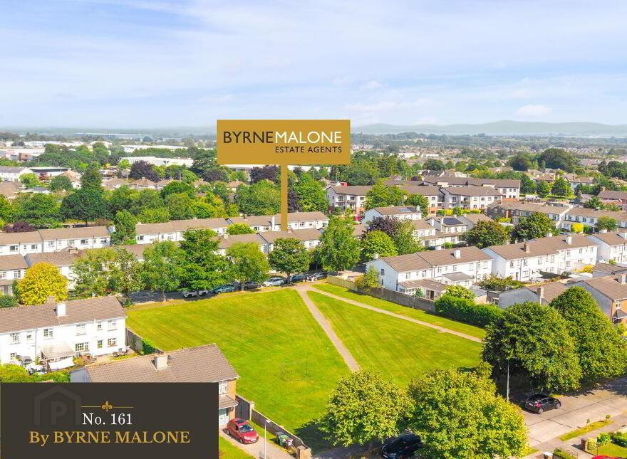 161 The Oaks, Newbridge, W12W300