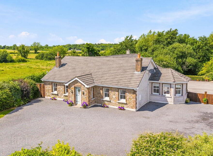 Copper Villa, Lowtown, Robertstown, W91VP68