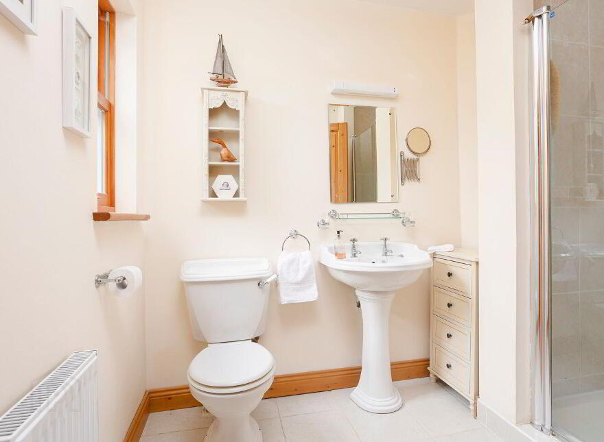 Copper Villa, Lowtown, Robertstown, W91VP68