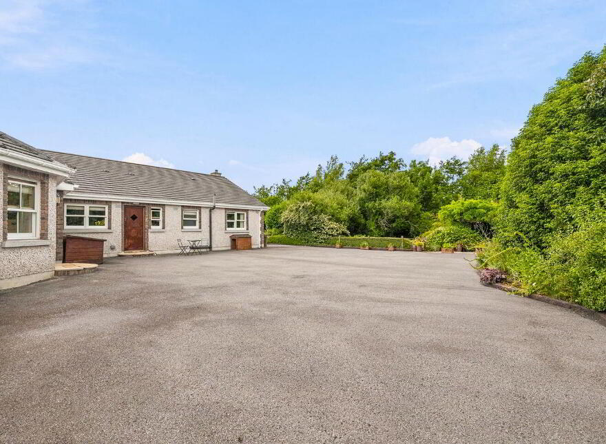 Copper Villa, Lowtown, Robertstown, W91VP68