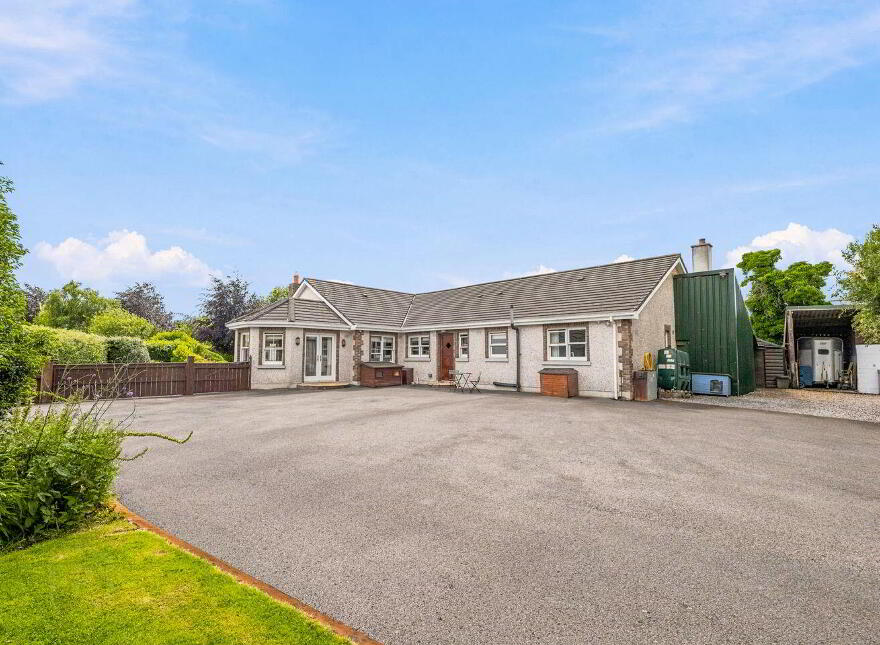 Copper Villa, Lowtown, Robertstown, W91VP68