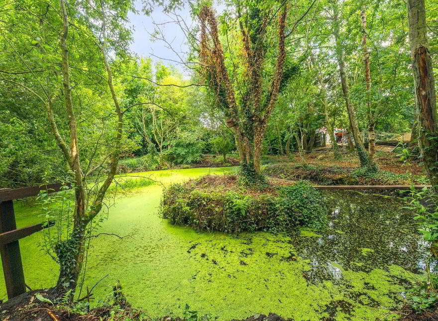 Copper Villa, Lowtown, Robertstown, W91VP68