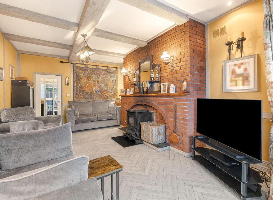 109 Allen View Heights, Newbridge, W12E738