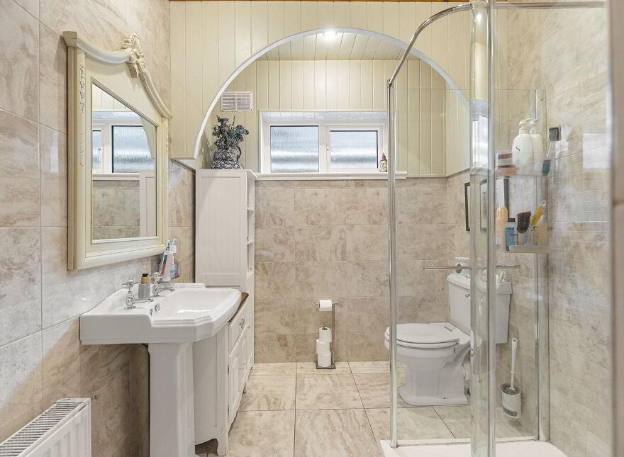 109 Allen View Heights, Newbridge, W12E738