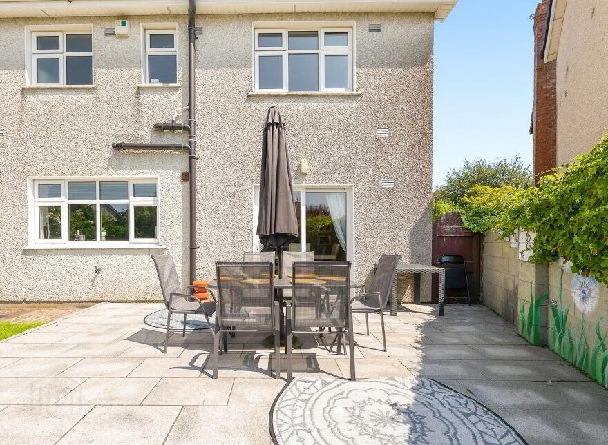 21 The Grange, Newbridge, W12K520