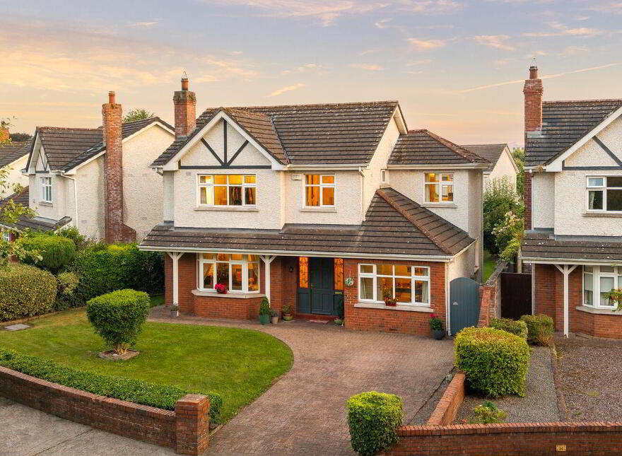 21 The Grange, Newbridge, W12K520