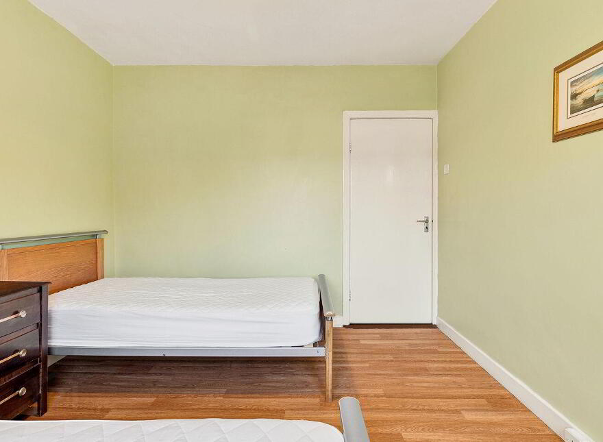 Great Connell, Newbridge, W12RP84