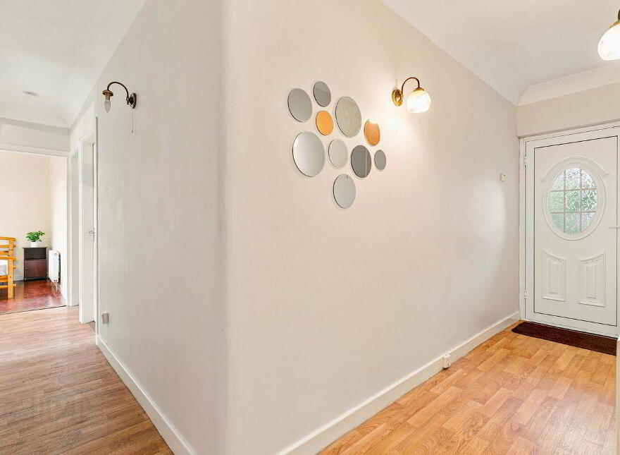 Great Connell, Newbridge, W12RP84