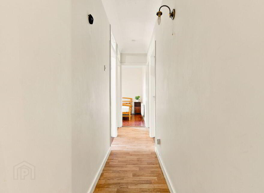 Great Connell, Newbridge, W12RP84