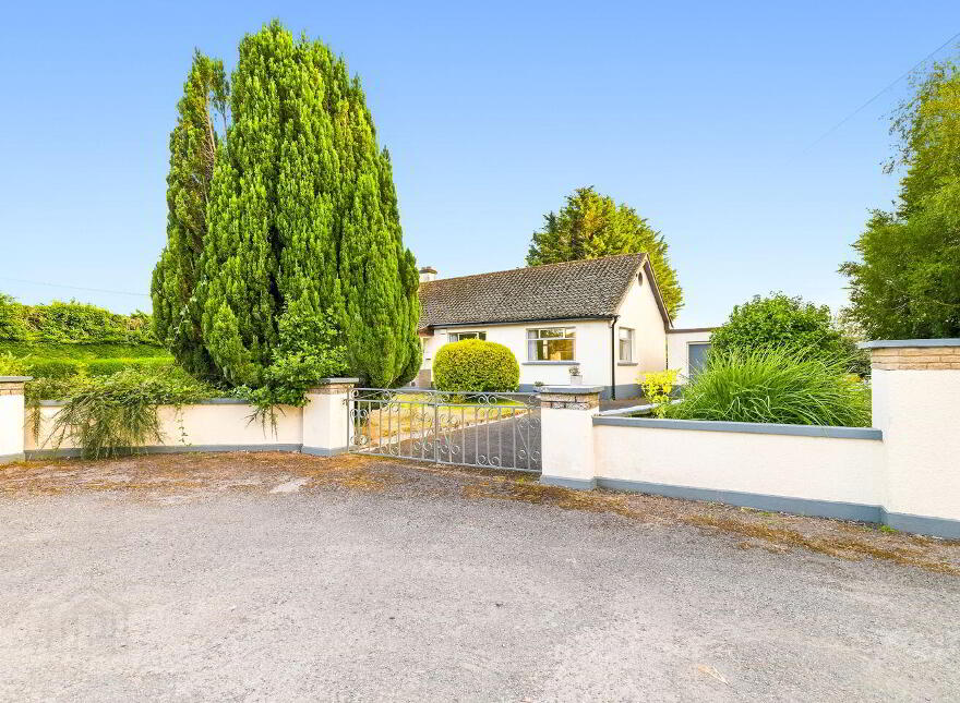 Great Connell, Newbridge, W12RP84