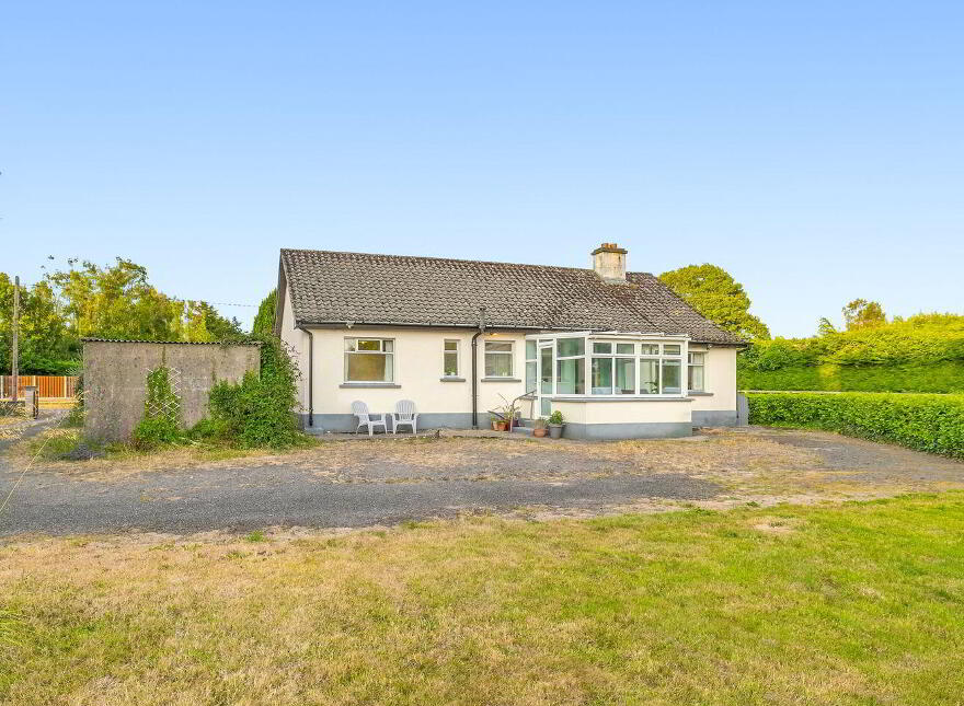 Great Connell, Newbridge, W12RP84