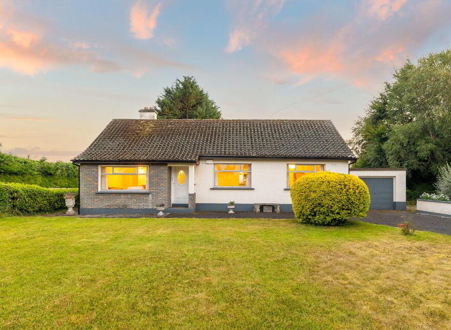 Great Connell, Newbridge, W12RP84