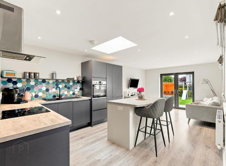 1636 Pairc Mhuire, Newbridge, W12YC98