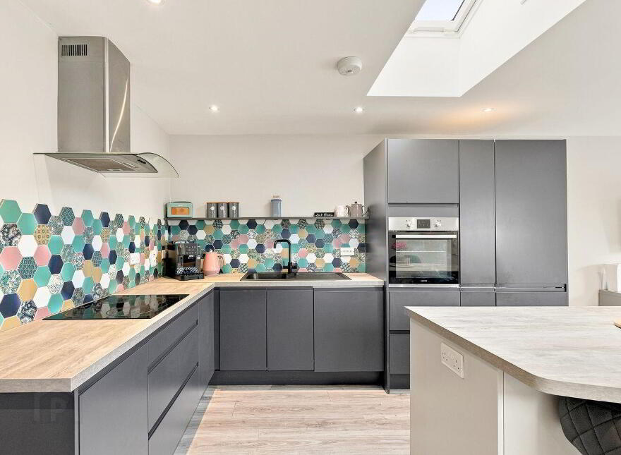 1636 Pairc Mhuire, Newbridge, W12YC98