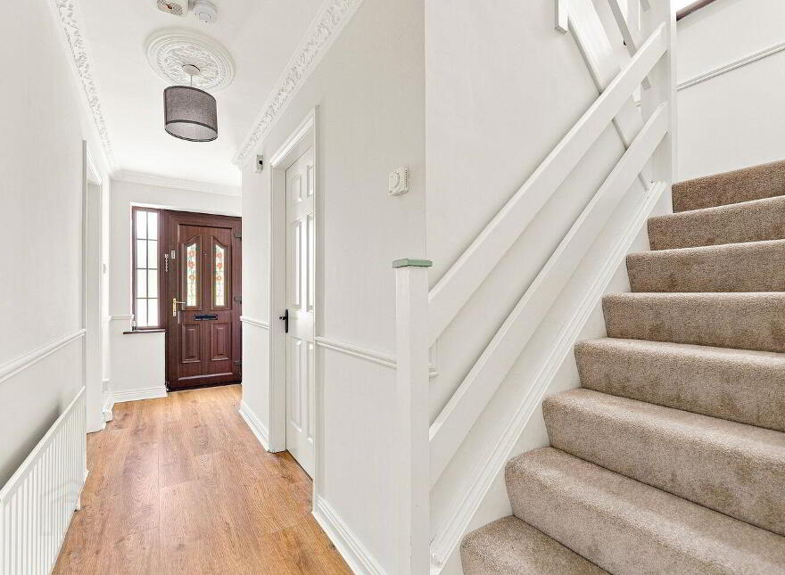 63 The Oaks, Newbridge, W12EY27