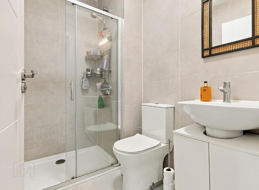 20 Whitethorn Place, Naas, W91E9TN