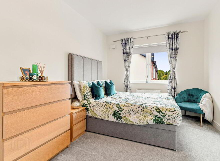 20 Whitethorn Place, Naas, W91E9TN
