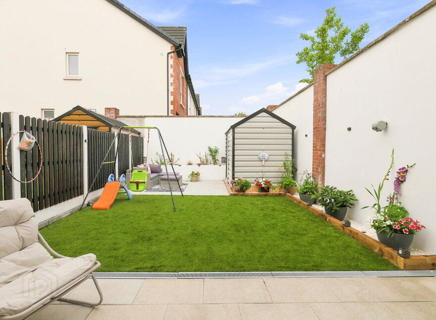 20 Whitethorn Place, Naas, W91E9TN