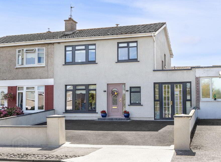 104 Moorefield Park, Newbridge, W12PF79