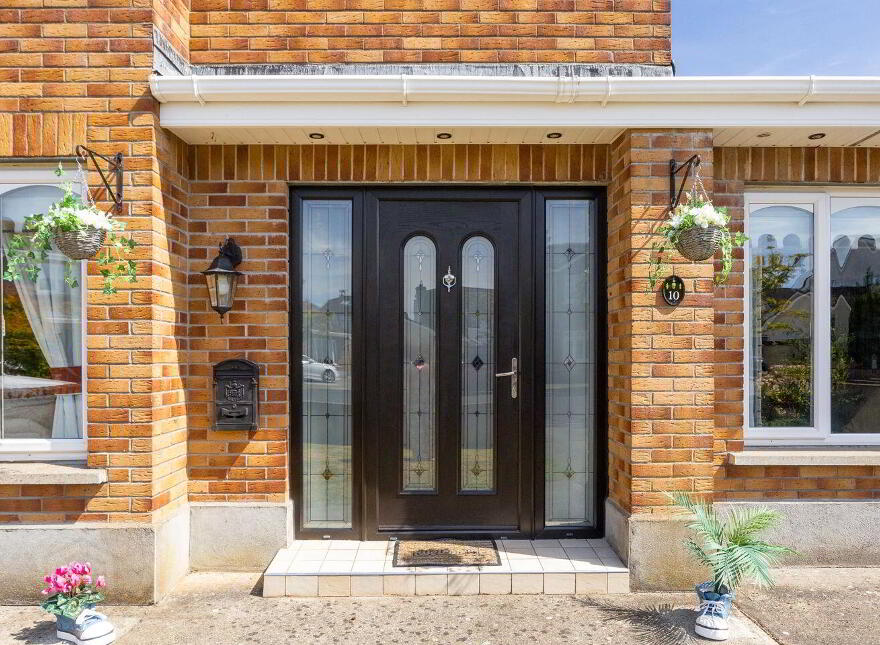 10 Kilbelin Close, Newbridge, W12KX82