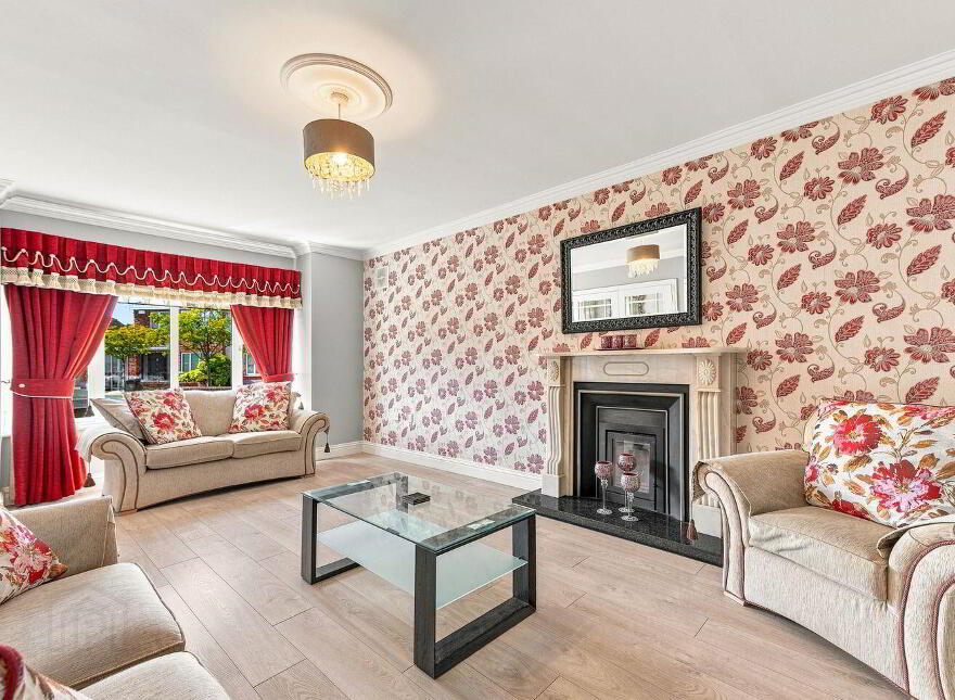 10 Kilbelin Close, Newbridge, W12KX82