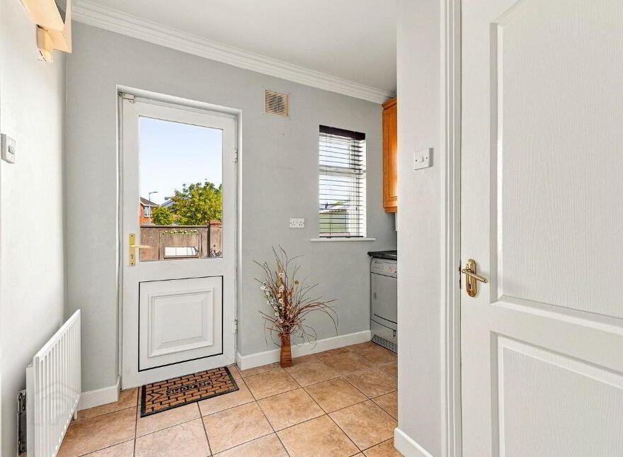 10 Kilbelin Close, Newbridge, W12KX82