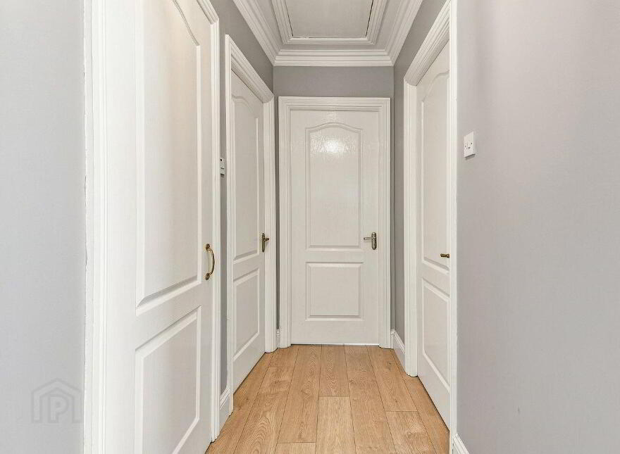 10 Kilbelin Close, Newbridge, W12KX82