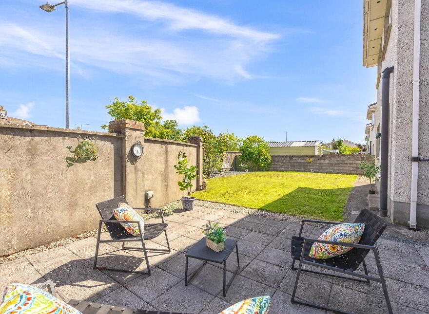 10 Kilbelin Close, Newbridge, W12KX82