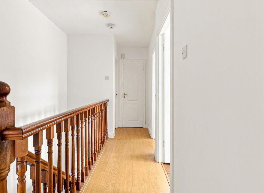 11 The Green, College Farm, Newbridge, W12H674
