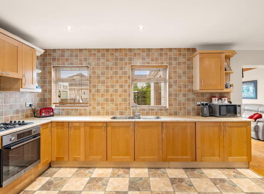 32 Delaford Drive, Knocklyon, Knocklyon, D16C9Y2