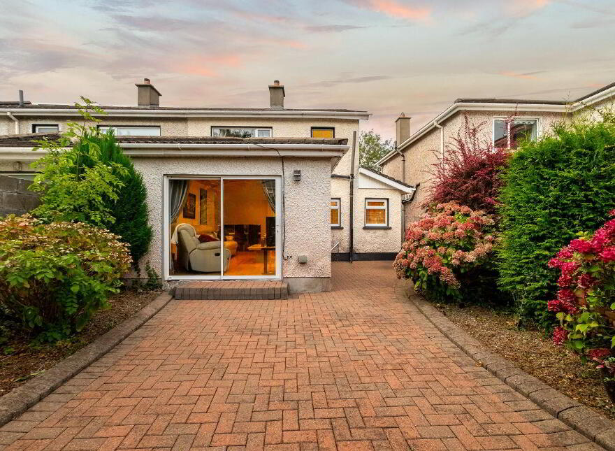 32 Delaford Drive, Knocklyon, Knocklyon, D16C9Y2