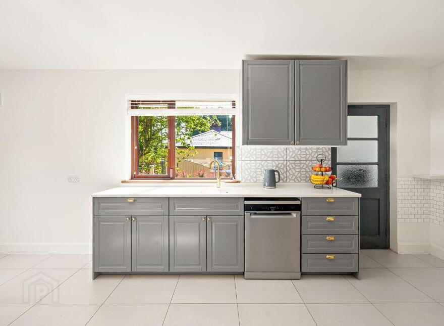 Barnehurst, Oldconnell, Corbally, W12C525
