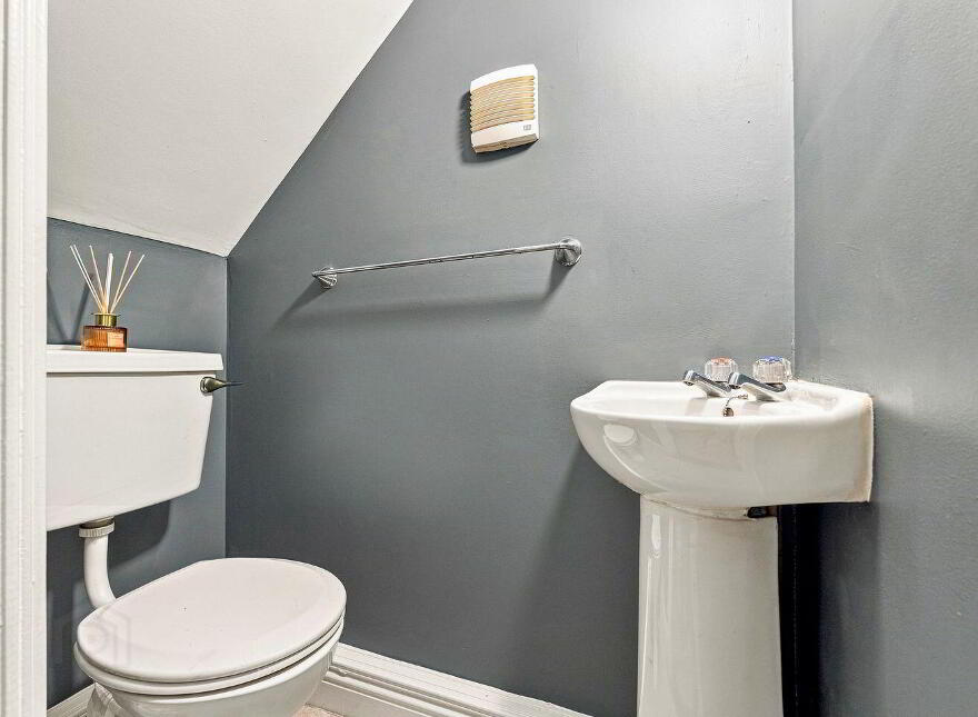 46 College Orchard, Newbridge, W12WR67