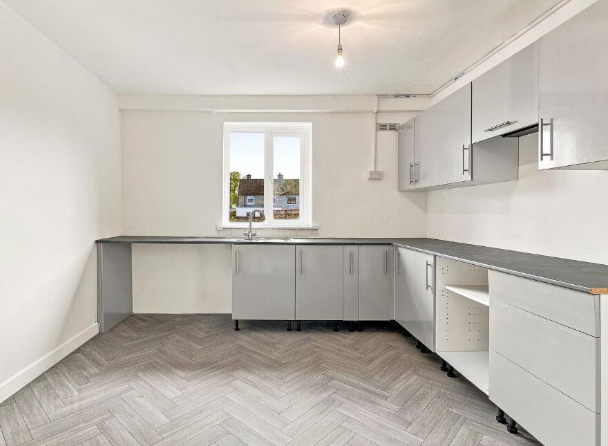 1653 Pairc Mhuire, Newbridge, W12W403